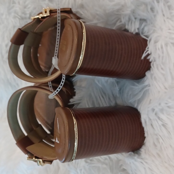 MICHAEL KORS JAGGER Leather Slide Slip On High Heels Brown NEW SZ 9.5 - Picture 12 of 16